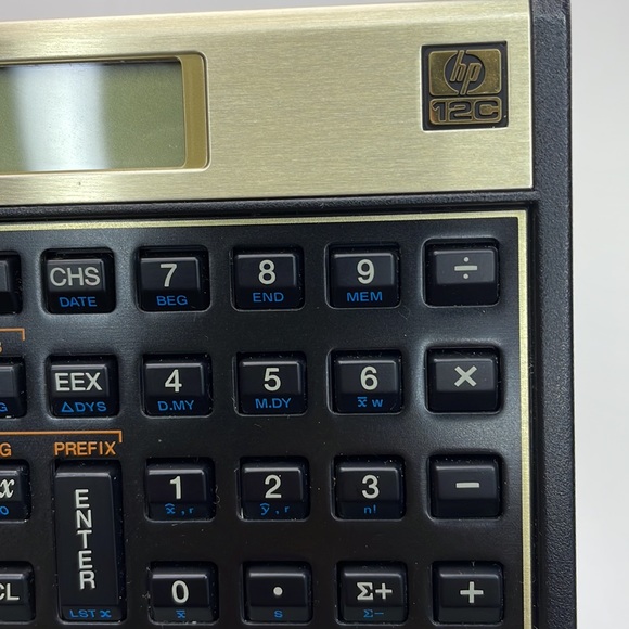 1982 Hewlett-Packard HP-12C Financial Calculator with Manual - Picture 4 of 16